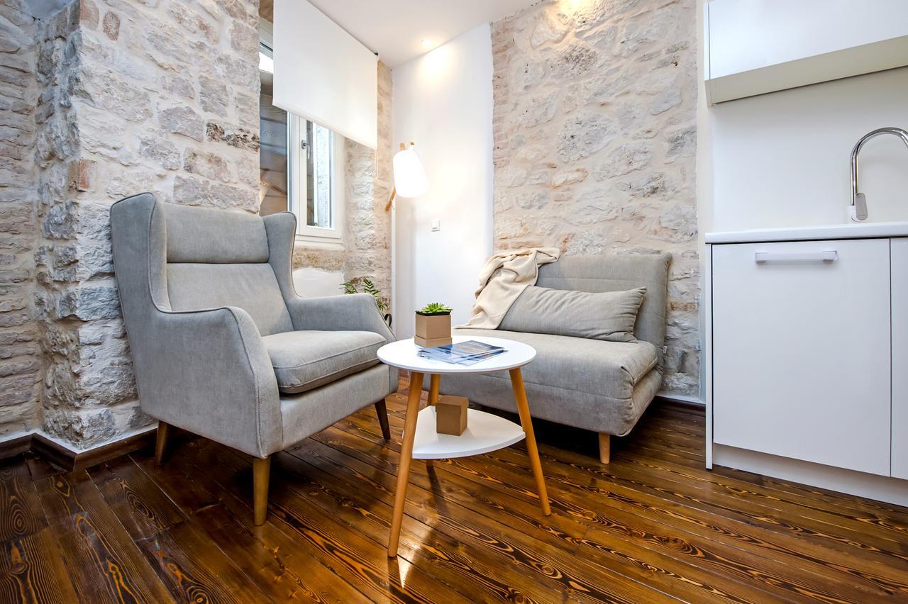 Luna Rooms And Studios Rovinj Exterior photo
